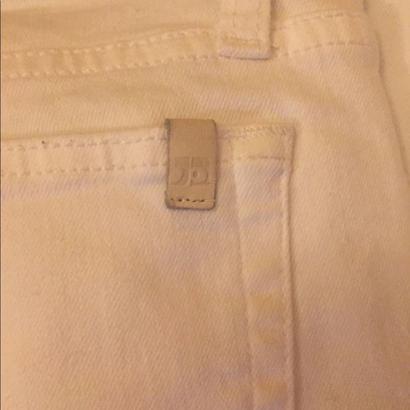 Reposh Joe’s Jeans white Straight Leg - Picture 4 of 5